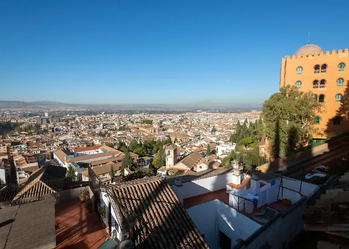 La Casa De La Alhambra